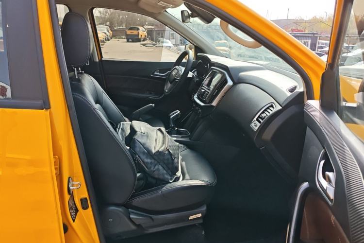 Used JMC Yuhu EV 2022 4x2 LX JX1032PSEF5BEV
