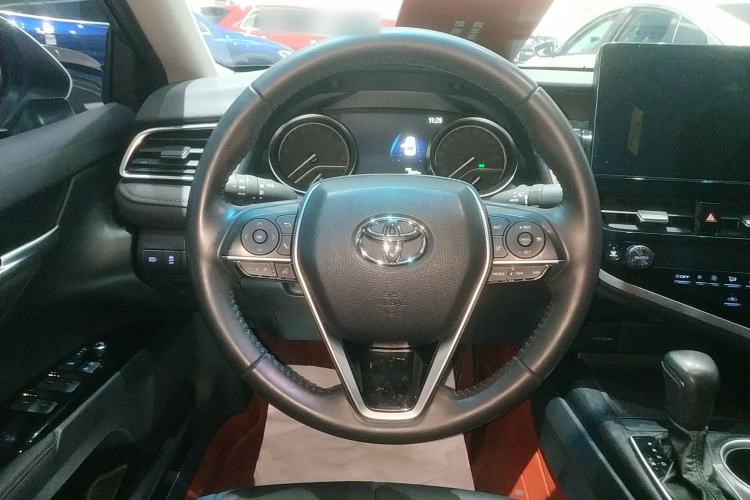 Used Toyota Camry 2023 2.0G Luxury Edition