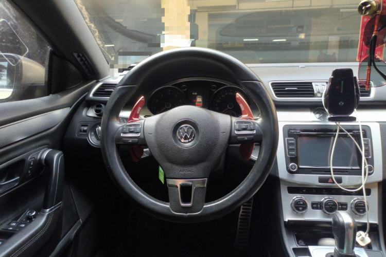 Used Volkswagen FAW-Volkswagen CC 2016 1.8TSI Luxury Model Steering Wheel