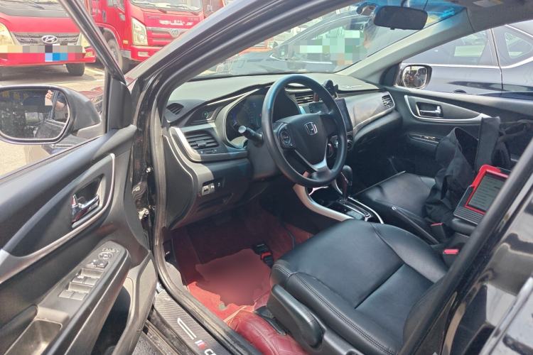 Used Honda Crider 2016 1.8L CVT Luxury Edition Driver Seat