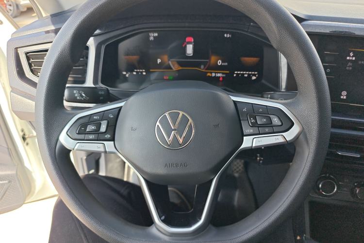 Used Volkswagen Lavida 2023 New Sharp 1.5L Automatic Excellent New Edition
