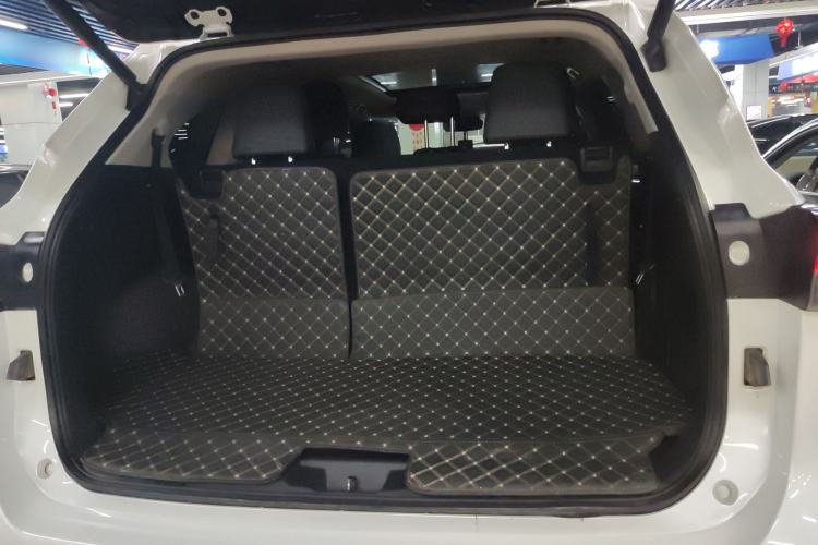 Used Toyota Highlander 2022 Dual-Engine 2.5L Four-Wheel Drive Prestige Version 7 Seats