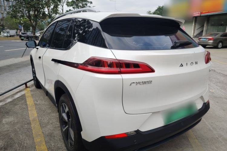 Used AION V 2021 Plus 70 Super Fast Charging Version Ternary Lithium
