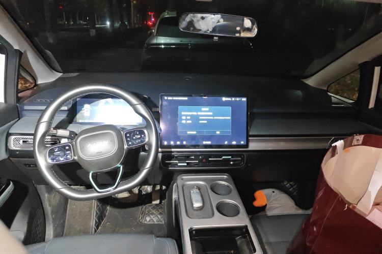 Used AION Y 2023 Younger Star Edition