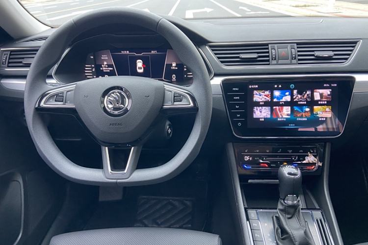 Used Skoda Superb 2024 TSI280 DSG Luxury Edition
