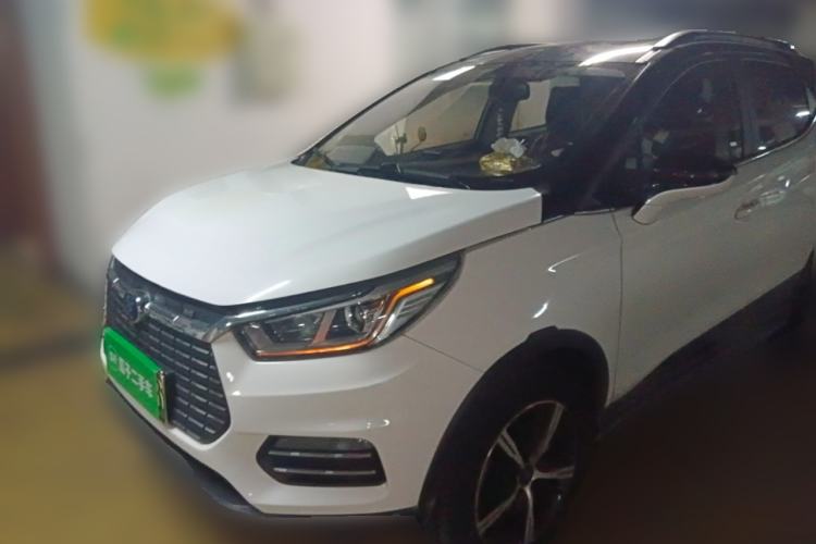 Used BYD Yuan New Energy 2018 EV360 Smart Connected Cool Model