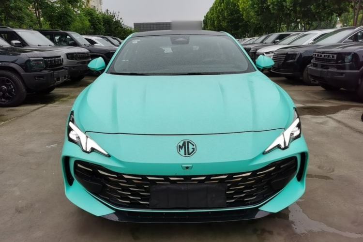 Used MG 7 2023 2.0T Automatic Trophy+ Ignition Glory Edition
