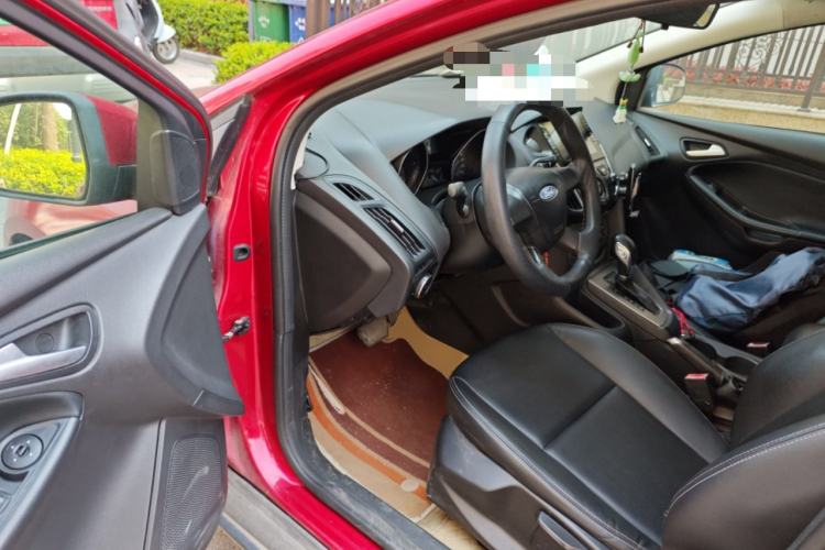 Used Ford Focus 2012 Hatchback 1.6L Automatic Comfort Model