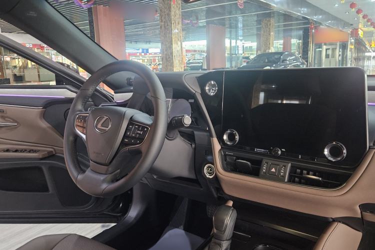 Used Lexus ES 2025 200 Premium Edition
