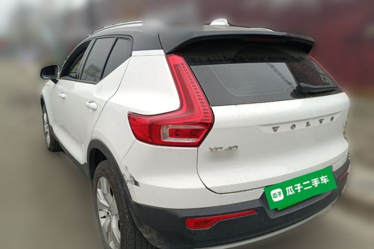 Used Volvo XC40 2022 T4 Four-Wheel Drive Smart & Stylish Edition Rear Left 45 Deg