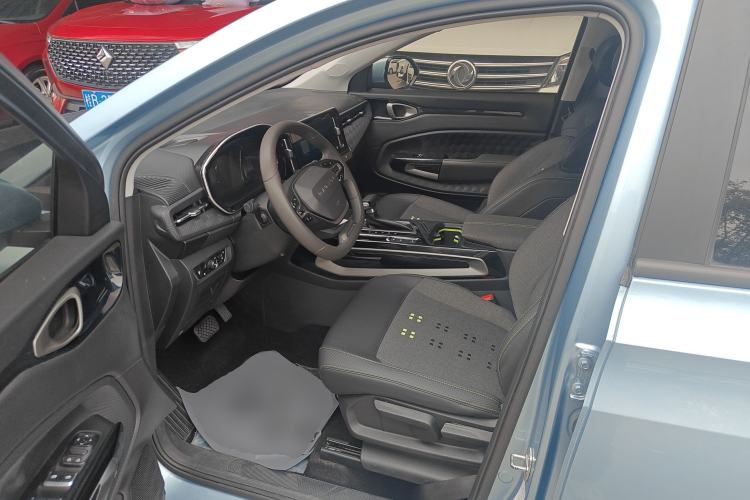 Used Baojun RM-5 2019 1.5T CVT Elite Version with 24-Hour Online Service 6 Seats
