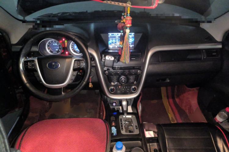 Used Bestune X80 2013 2.0L automatic luxury version
