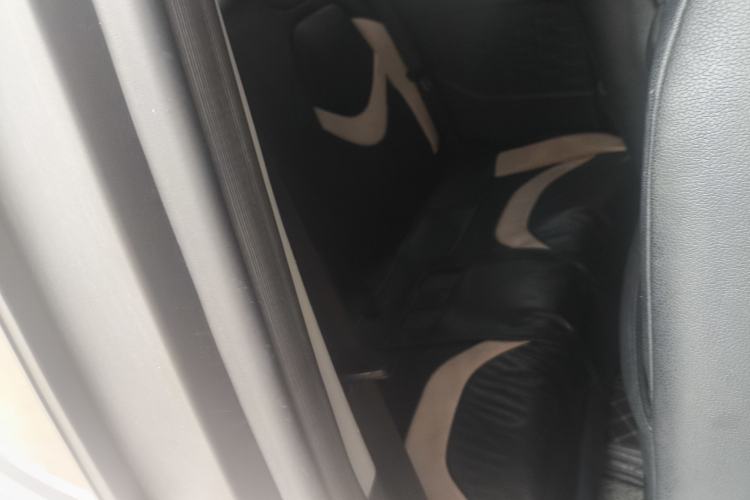 Used Chery QQ Ice Cream 2022 170km Sundae Phosphate Lithium-Ion
