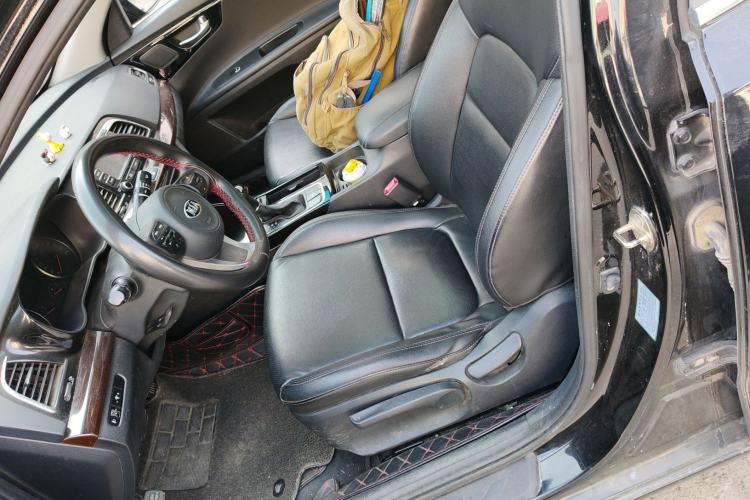 Used Kia K4 2014 1.8L Automatic GLS
