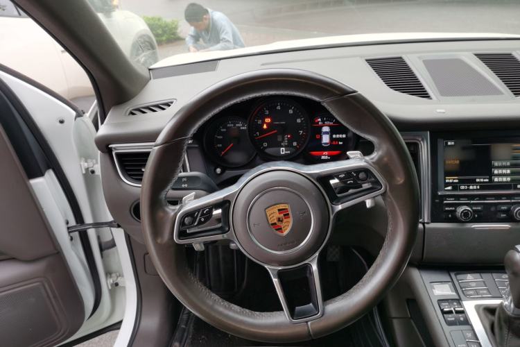 Used Porsche Macan 2014 Macan 2.0T
