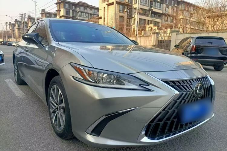 Used Lexus ES 2021 200 Excellence Edition Exterior 2