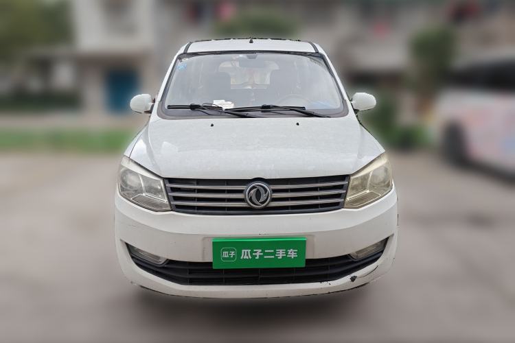 Used Dongfeng Fengon 330 2014 1.5L Manual Standard Edition DK15-02 Front