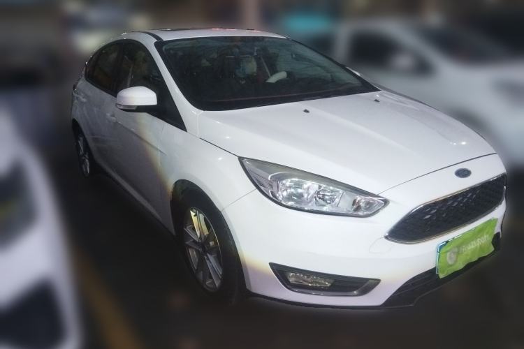 Used Ford Focus 2017 Hatchback 1.6L Automatic Fashion Edition Smart Drive Version
