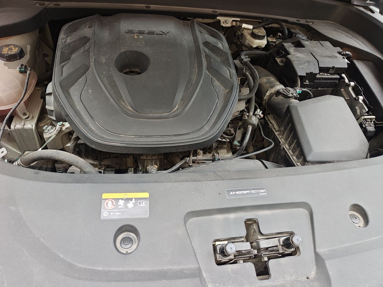 Geely Auto Monjaro L 2023 2.0TD High-Power Automatic Two-Wheel Drive Flagship Version — снимка 17