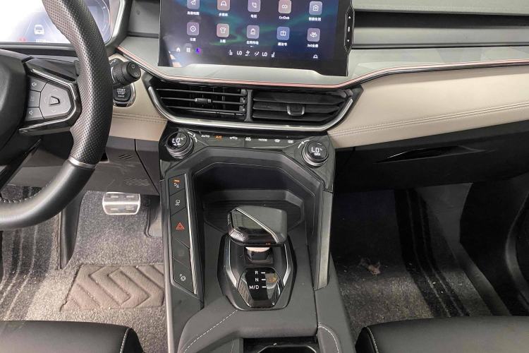 Used Lynk & Co 06 2021 1.5T Shero Pink Special Edition