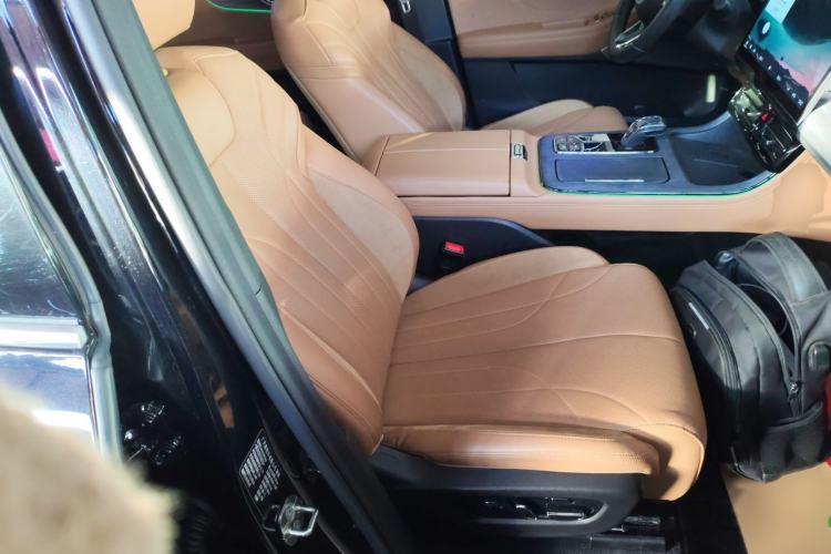 Used GAC Trumpchi ES9 2024 PHEV with 143 km Max