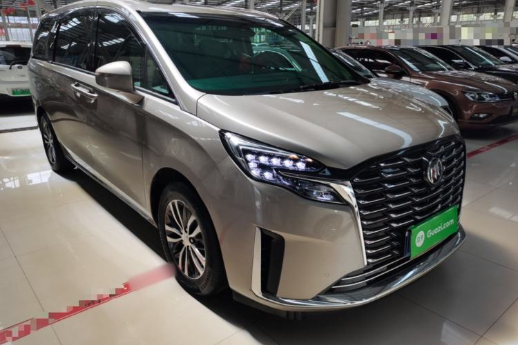 Used Buick GL8 2023 ES Lu Zun Deluxe Model Front Right 45 Deg