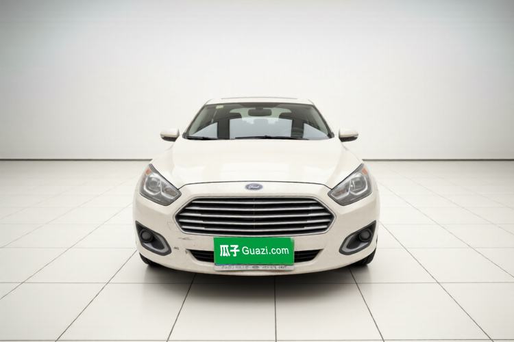 Used Ford Escort 2015 1.5L Automatic Fashion Model