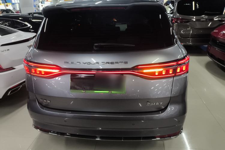 Used BYD Song MAX New Energy 2022 DM-i 105KM Flagship Model
