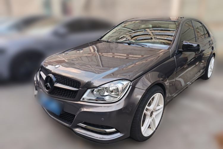 Used Mercedes-Benz C-Class 2010 C 180K Classic model