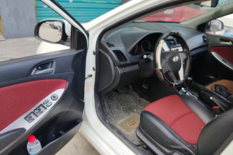 Used Hyundai Verna Ray 2014 1.4L Automatic GLX Driver Seat