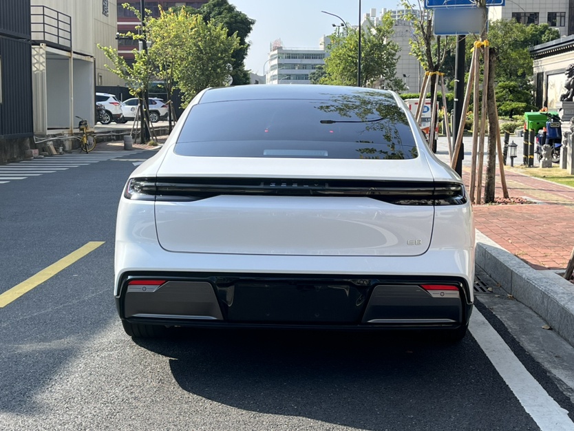 Geely Galaxy E8 2024 665 km Range Rear-Drive Starship Long-Range Version — снимка 6