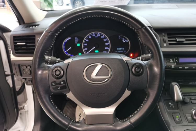 Used Lexus CT 2017 CT200h Elite Edition Monotone China VI