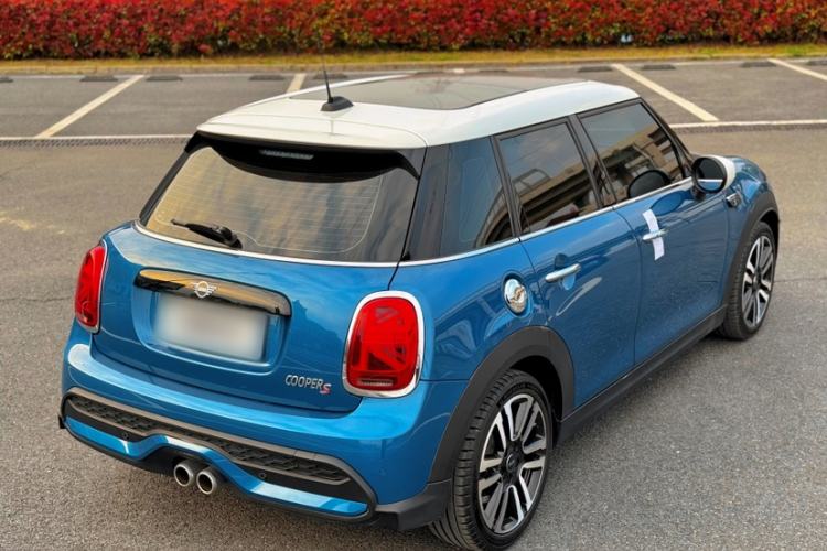 Used MINI 2022 2.0T COOPER S Classic Edition Five-Door Version Exterior 3