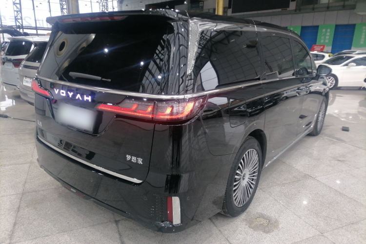 Used VOYAH Dream 2025 PHEV Four-Wheel Drive Excellence Kunpeng Edition