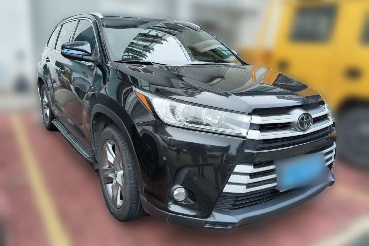 Used Toyota Highlander 2018 2.0T Two-Wheel Drive Luxury Edition 7 Seats China VI Standard
