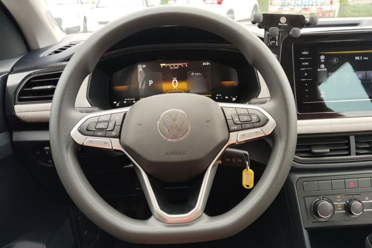 Used Volkswagen Tharu 2025 New Sharp 1.5L Sharp Edition Steering Wheel