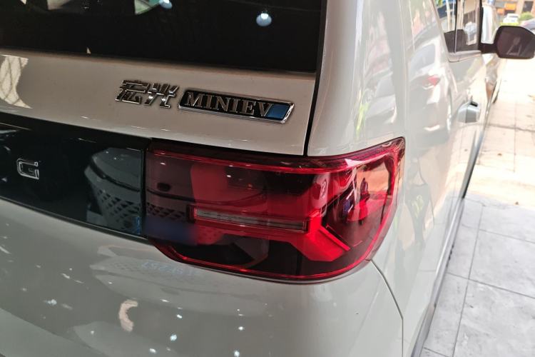 Used Wuling Hongguang MINIEV 2022 GAMEBOY 300km Enthusiast Model with Lithium Iron Phosphate
