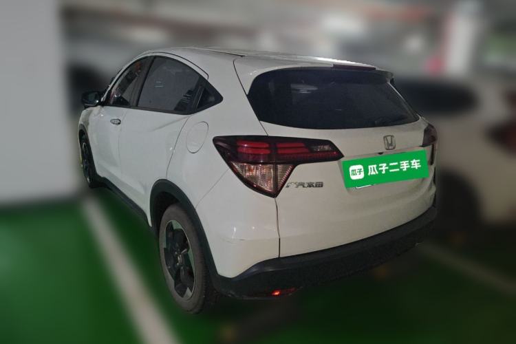 Used Honda Vezel 2017 1.8L CVT Front-Wheel Drive Pioneer Edition