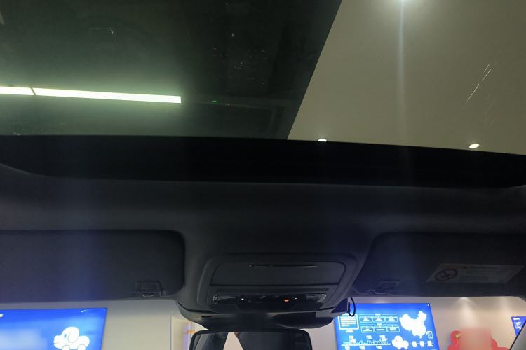 Used Lincoln Corsair 2022 2.0T Two-Wheel Drive Deluxe Edition