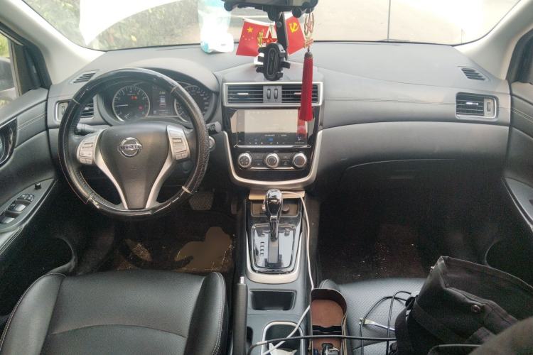 Used Nissan Tiida 2021 1.6L CVT Smart Drive Edition Center Console