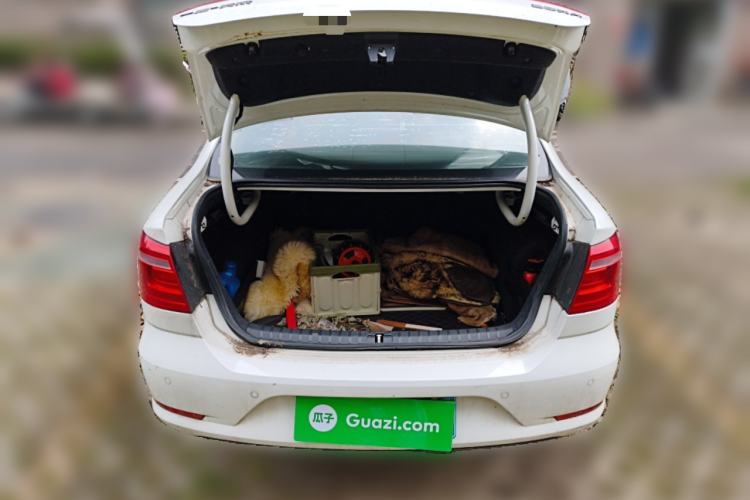 Used Volkswagen Bora 2015 Value Edition 1.6L Manual Fashionable Style