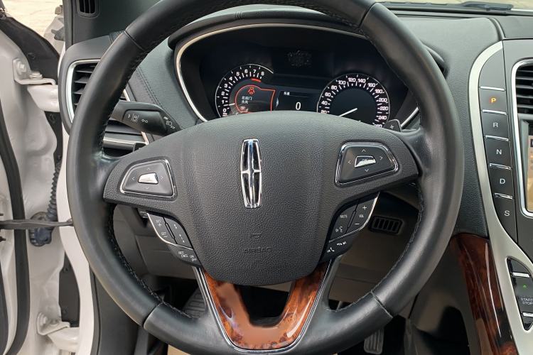 Used Lincoln MKX 2018 2.7T Four-Wheel Drive Prestige Edition