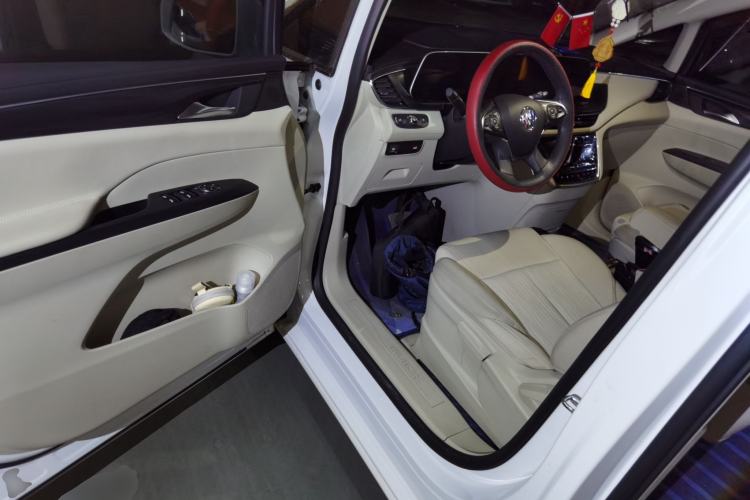 Used Buick GL8 2023 ES Lu Zun Comfort Model
