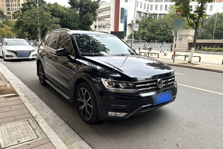 Used Volkswagen Tiguan L 2019 Revised 330TSI Automatic Two-Wheel Drive Smart & Luxury Edition China VI Standard Exterior 2