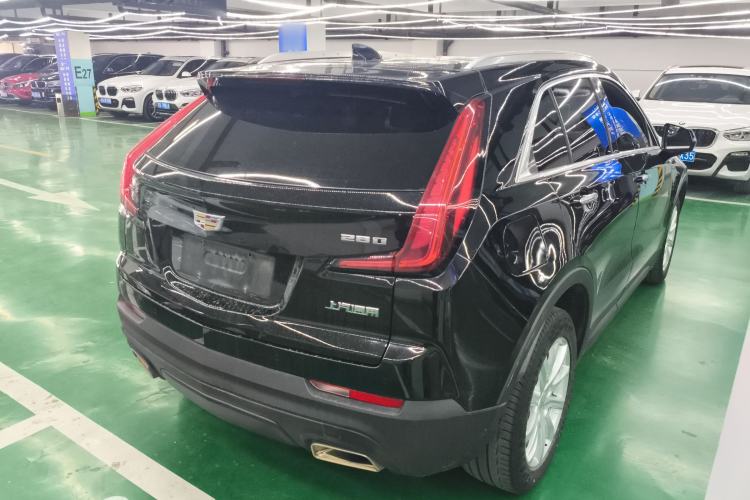 Used Cadillac XT4 2018 28T Two-Wheel Drive Tech Version
