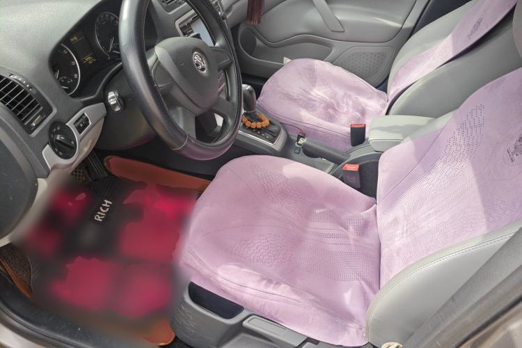 Used Skoda Octavia 2014 1.6L Automatic Yijun Edition Left Front Seat