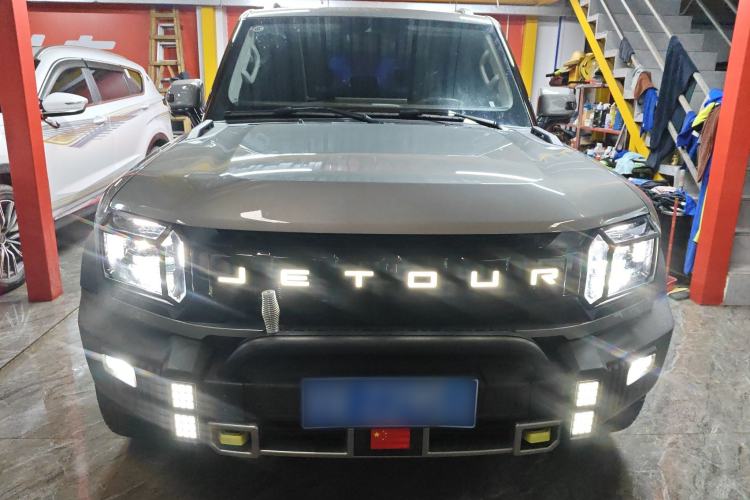 Used JETOUR Traveler 2023 2.0T All-Wheel-Drive CrossPRO Front