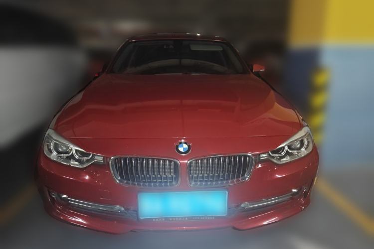 Used BMW 3 Series 2014 320Li Luxury Design Package
