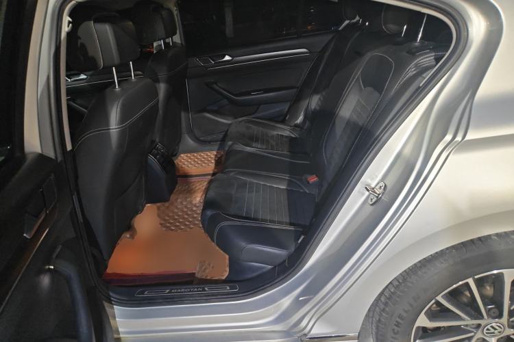 Used Volkswagen Magotan 2020 380TSI DSG Luxury Version Left Rear Seat