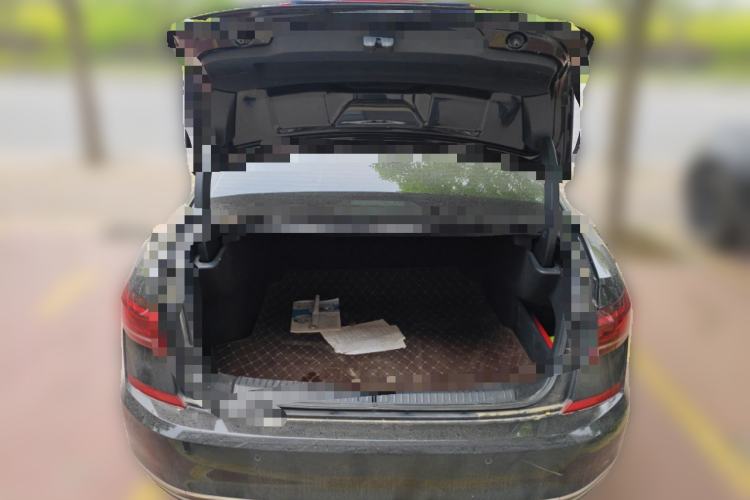 Used Volkswagen Passat 2022 330TSI Elite Edition Trunk